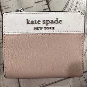 Kate Spade Leather wallet